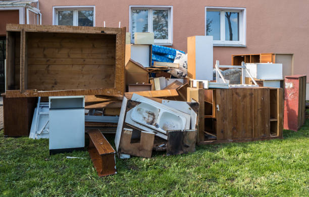 Attic Cleanout Services in Oakwood Hills, IL